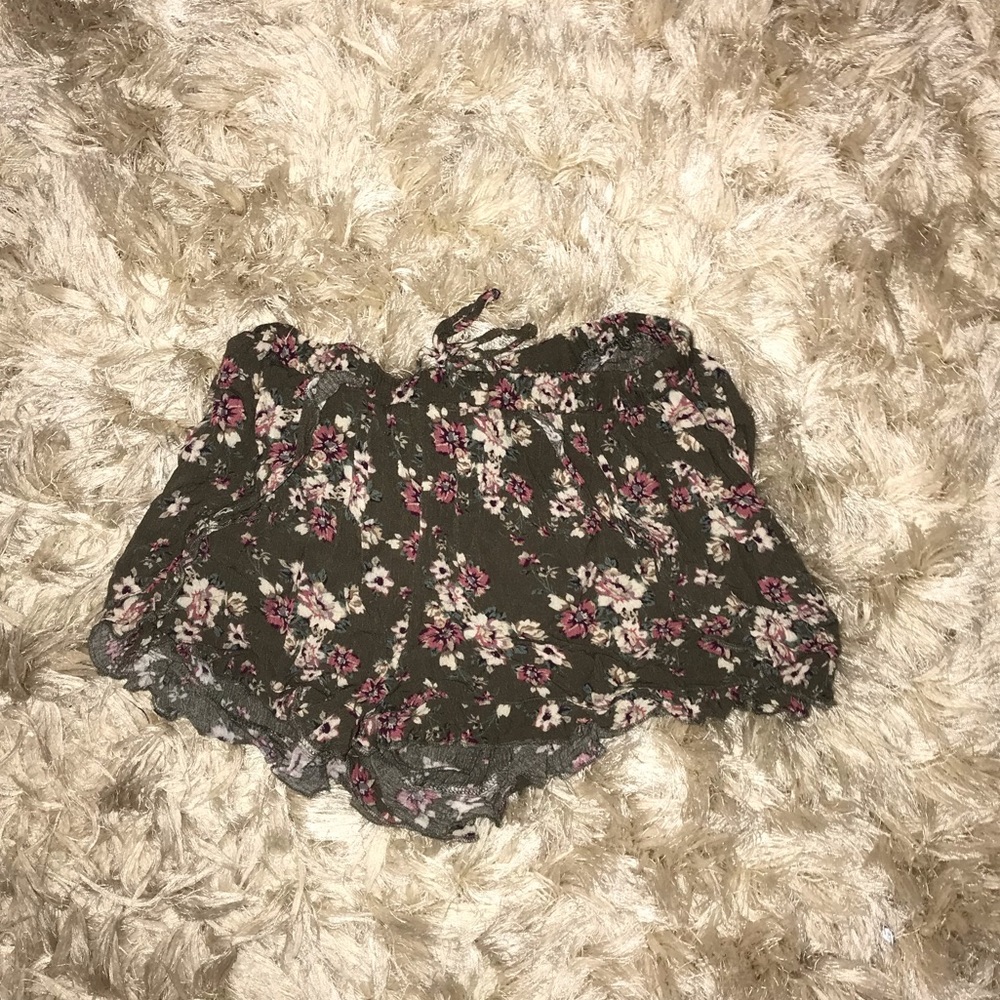 American Eagle Flow Shorts